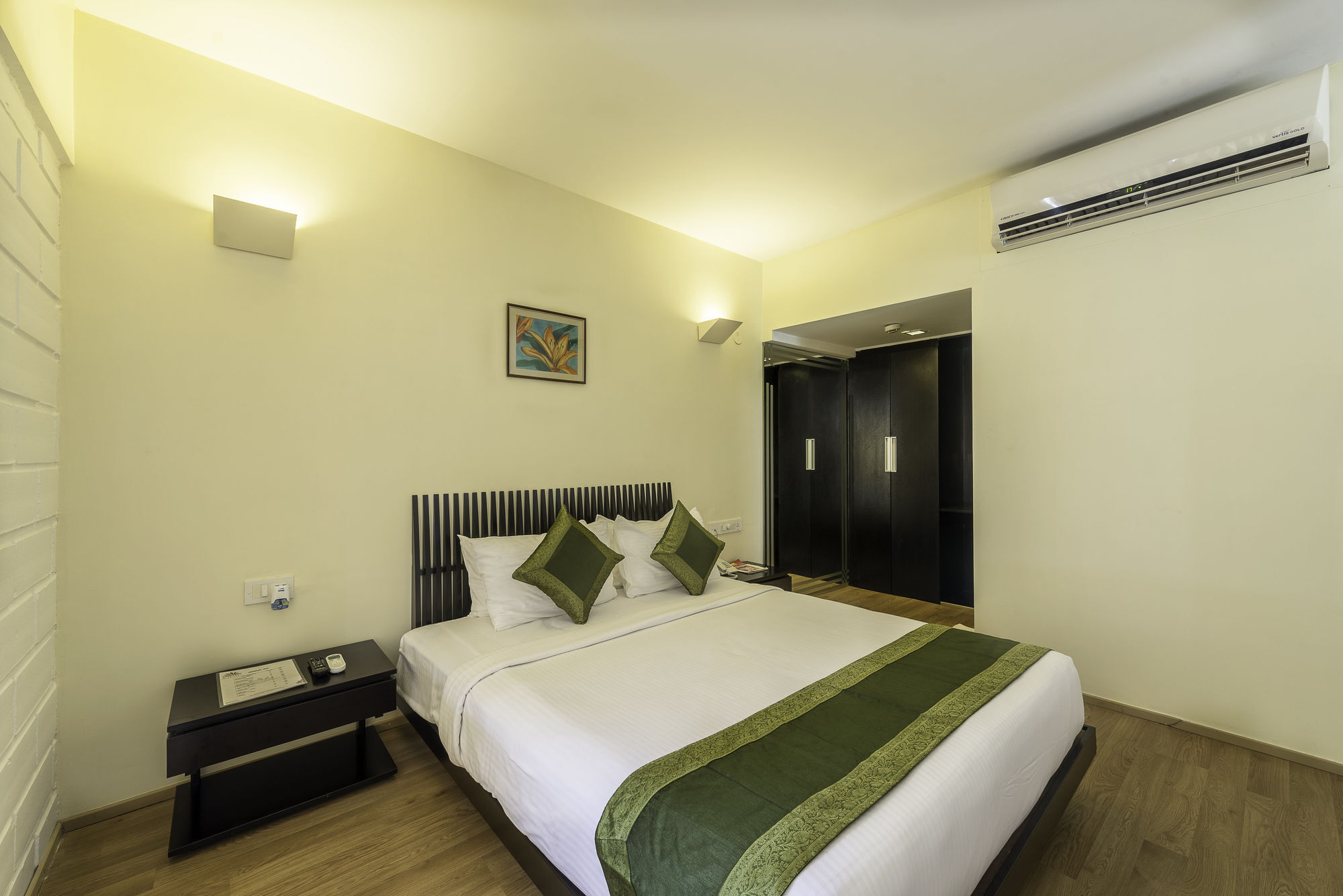 Treebo Trend Spektrum Suites Mysuru Zewnętrze zdjęcie